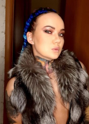 Проститутка Мари